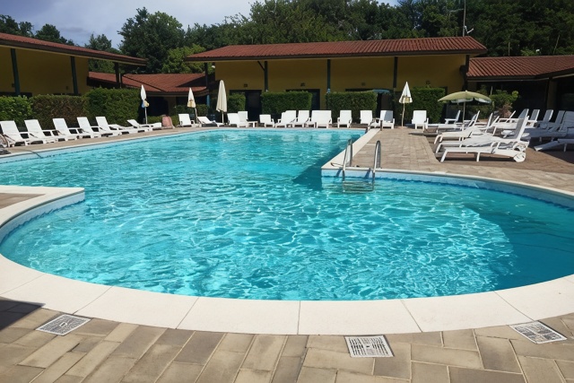 Hotel Ristorante la Perla Over view