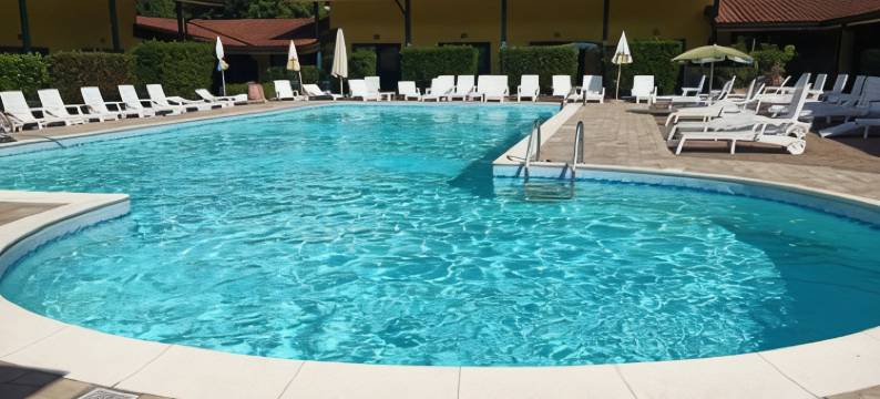 拉培拉酒店餐厅(Hotel Ristorante la Perla)图片