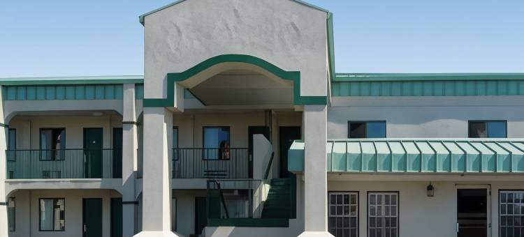 Days Inn & Suites by Wyndham Bowling Green图片