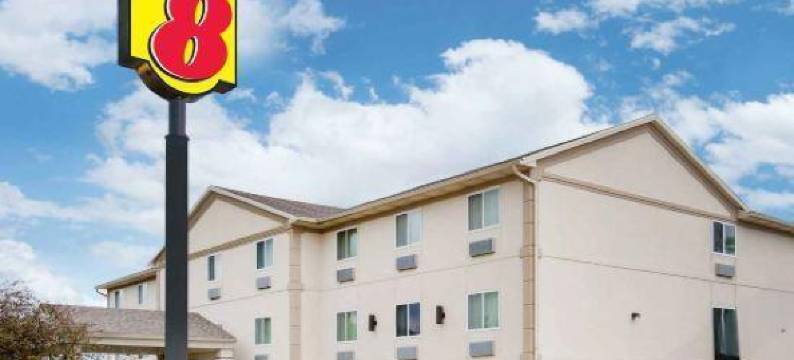 Burgundy Inn & Suites by OYO El Paso图片