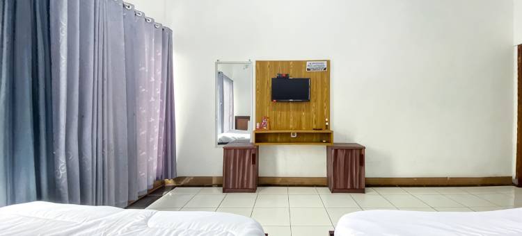 Hotel Tirta Jadi at Karangkobar Banjarnegara Mitra RedDoorz图片