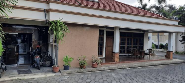 维农阿斯里酒店(Hotel Winong Asri)图片