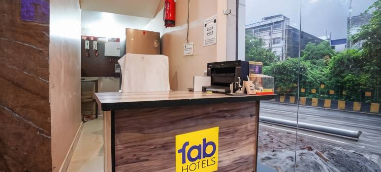 Fabhotel SS Dham - 距离普瑞姆神庙200米(Fabhotel SS Dham - 200m from Prem Mandir)图片