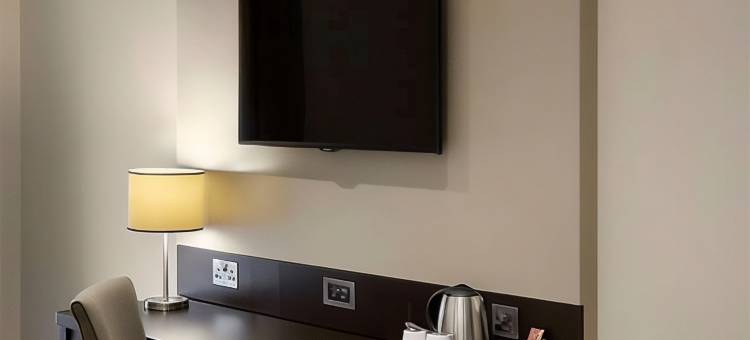 优品迎马尔伯勒酒店(Premier Inn Marlborough)图片