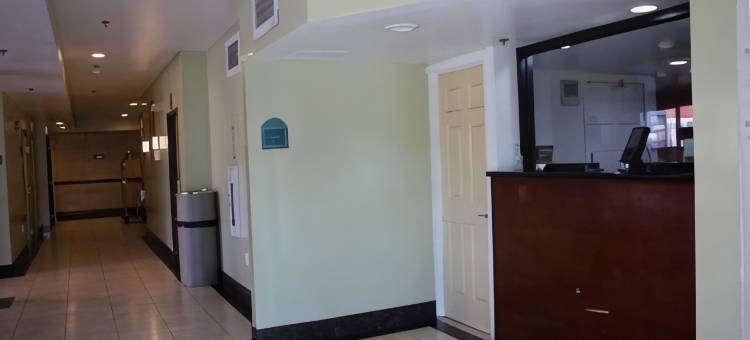 罗德韦套房酒店(Rodeway Inn & Suites Hayward - Oakland South)图片