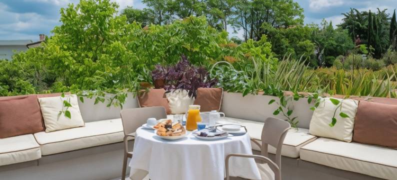 波塔阿尔蒂尼亚(Porta Altinia Suites)图片