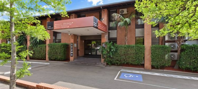 牧场睡帽酒店(Nightcap at the Ranch Hotel)图片