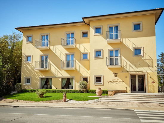 克斯格纳诺酒店