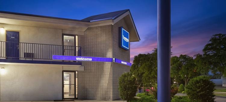 Travelodge by Wyndham Madison Heights MI图片