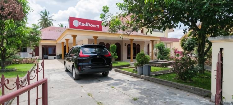 OYO 2916 奥普塞缪尔家庭旅馆(RedDoorz at Samuel Homestay Pematangsiantar)图片