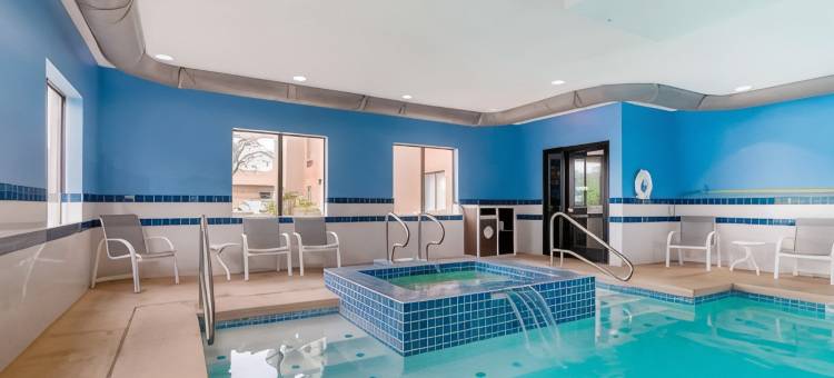 奥拉西贝斯特韦斯特优质套房酒店(Best Western Plus Olathe Hotel)图片