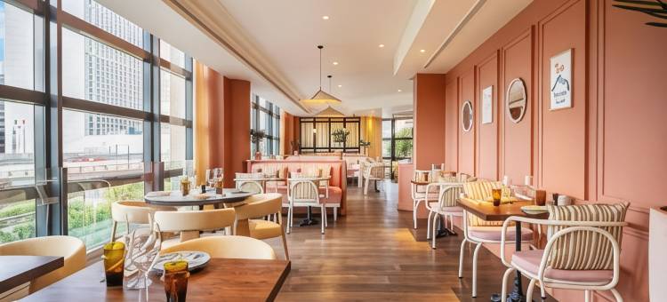 巴黎拉德芳斯万丽酒店(Renaissance Paris la Defense Hotel)图片