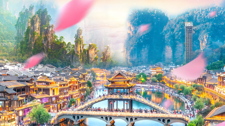 张家界+大峡谷+天门山+湘西+凤凰古城3日2晚跟团游·升级 2+1航空旅游车『双5A核心景区•阿凡达袁家界+百龙天梯VS玻璃栈道』 赠【天门山索道往返】+阿凡达袁家界&天子归来不看山+沱江泛舟