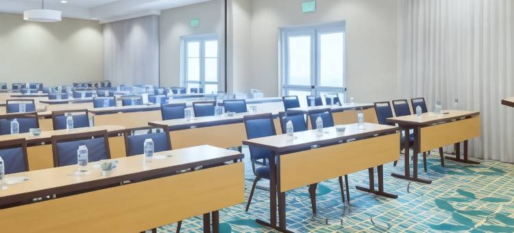 牙买加金斯敦万怡酒店(Courtyard Kingston, Jamaica)图片