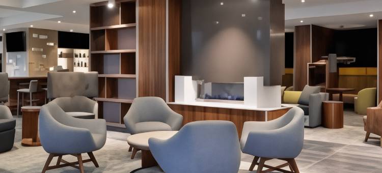 埃迪纳布卢明顿万怡酒店(Courtyard Edina Bloomington)图片