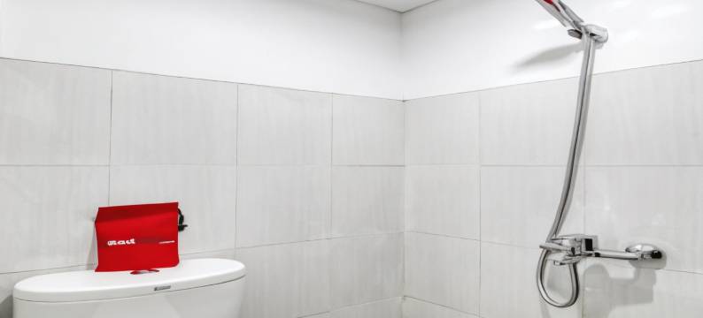 瑞德多兹酒店 - 近日惹加勒里亚购物中心(RedDoorz Syariah Near Galeria Mall Yogyakarta)图片