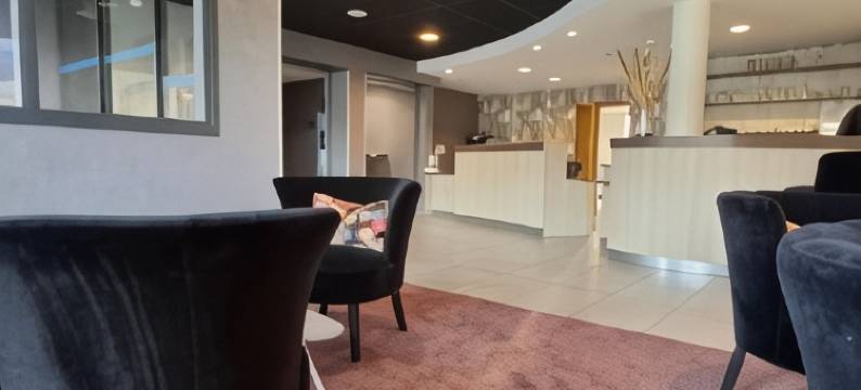 瓦讷-泰克斯布里特酒店(Brit Hotel Vannes - Theix Golfe du Morbihan)图片
