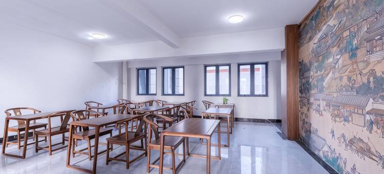 柒彦酒店(河师大万达店)图片