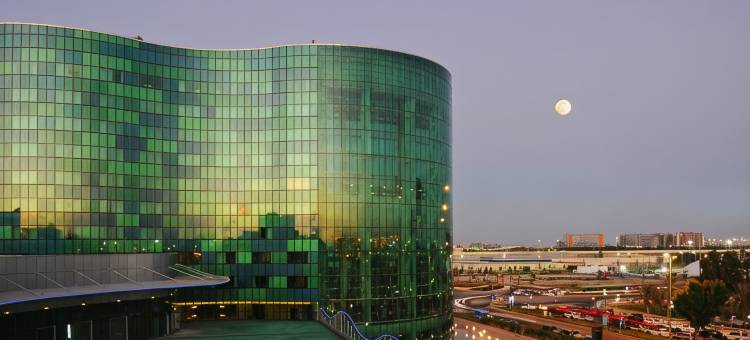 阿布扎比艾尔瓦赫达千禧酒店(Millennium Al Rawdah Hotel)图片