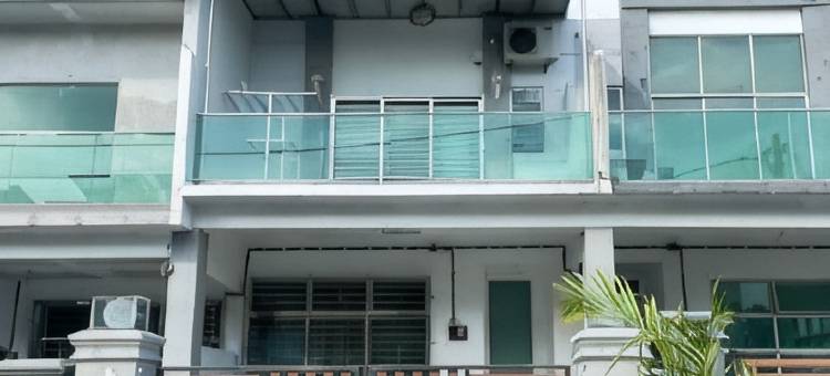 4BDR Double storey homestay Yong Peng, FreeParking图片