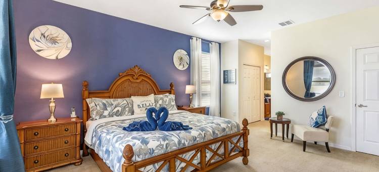 535 -Stunning 4 Bed, Lake View Home, South Facing Pool & Spa图片