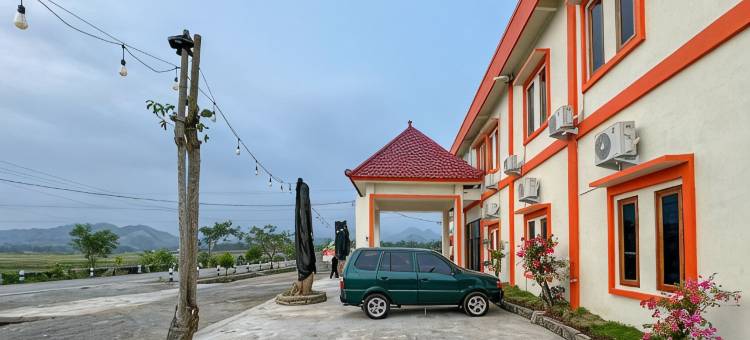 德瓦塔酒店YIA库隆普罗戈(Hotel Dewata Yia Kulonprogo)图片