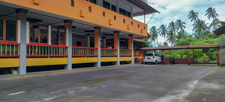 Hotel Makatembo Tomohon Mitra RedDoorz图片