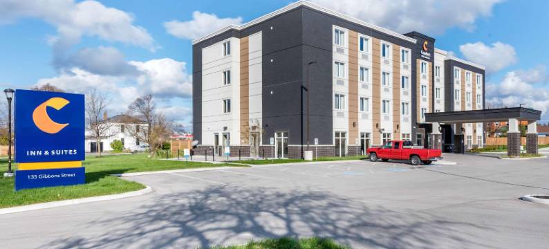 舒适套房酒店(Comfort Inn & Suites)图片