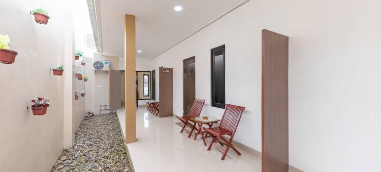 Ummi Home Syariah Mitra RedDoorz图片