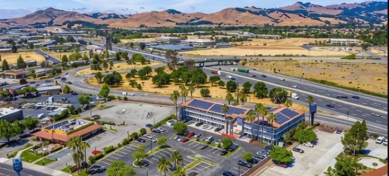 加利福尼亚费尔菲尔德 - 纳帕山谷 6 号开放式客房酒店(Studio 6 Fairfield, CA - Napa Valley)图片