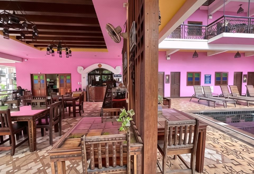 Changpuak Boutique House Hotel Overview