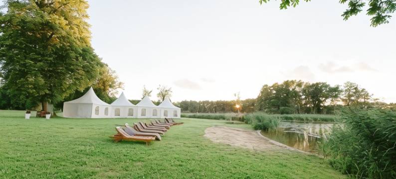 嘎特尤尔瑞驰树森城堡酒店(Hotel Schloss & Gut Ulrichshusen)图片