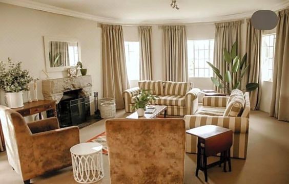 Elgin Guest House Hotel Overview