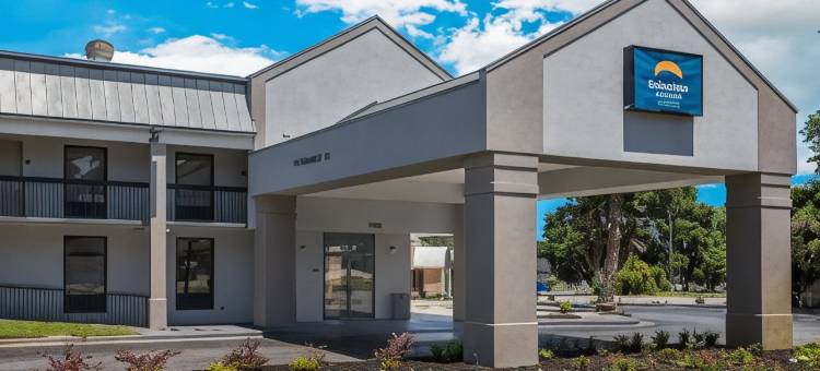 郊区开间海恩斯维尔 - 斯图尔特堡地区(Suburban Studios Hinesville - Fort Stewart Area)图片