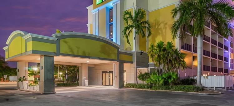 Holiday Inn Express 珊瑚角迈尔斯堡地区(Holiday Inn Express Cape Coral-Fort Myers Area)图片