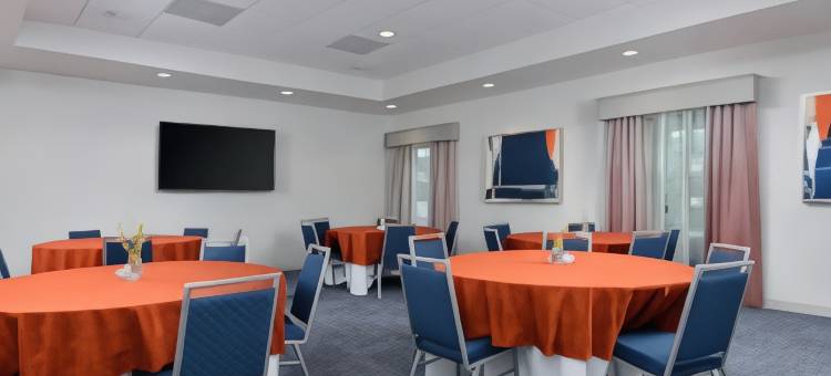 谢尔比欢朋套房酒店(Hampton Inn & Suites Shelby)图片