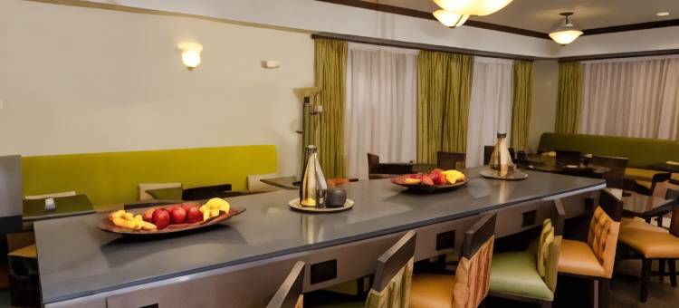 盖洛普欢朋套房酒店(Hampton Inn & Suites Gallup)图片