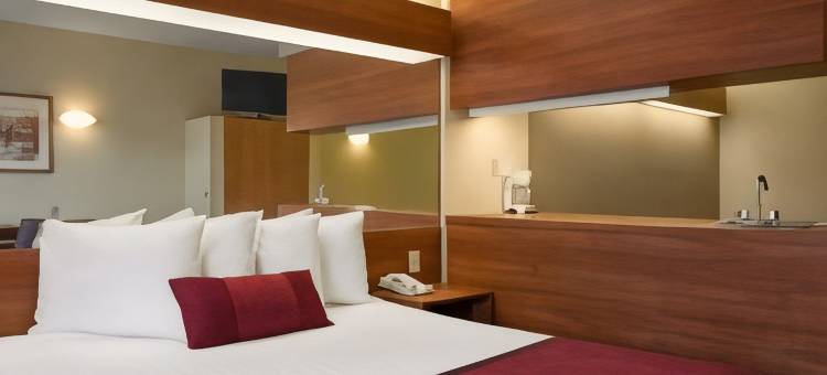 拉斐特温德姆戴斯套房酒店(Days Inn & Suites by Wyndham Lafayette IN)图片