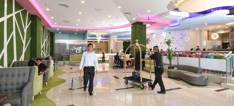 振林山福尔摩斯酒店(Hotel Holmes Gp)图片