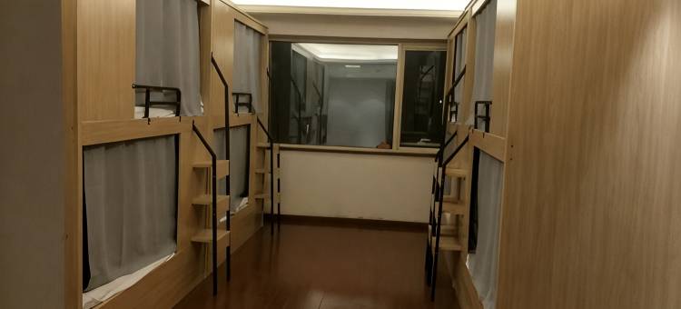 小米青年旅舍(北京西站店)图片