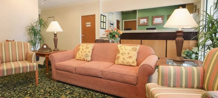 贝斯特韦斯特Plus纸谷酒店(Best Western Plus Paper Valley Hotel)图片