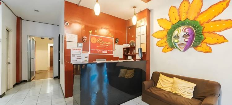 红门酒店@涅槃宾馆(RedDoorz @ Nirvana Pension House)图片
