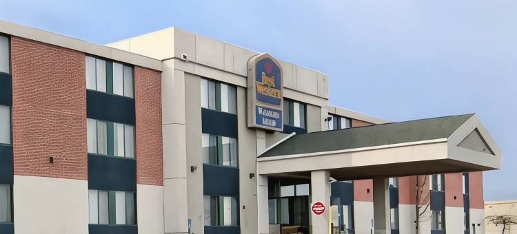 沃基肖大贝斯特韦斯特酒店(Best Western Waukesha Grand)图片