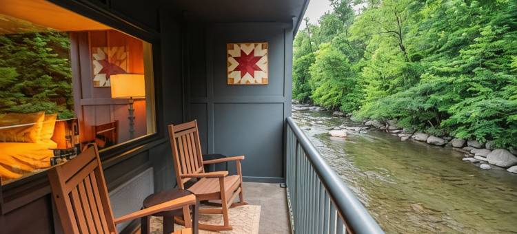 历史洛基沃特斯旅馆-小型豪华酒店(Historic Rocky Waters Inn, A Small Luxury Hotel)图片