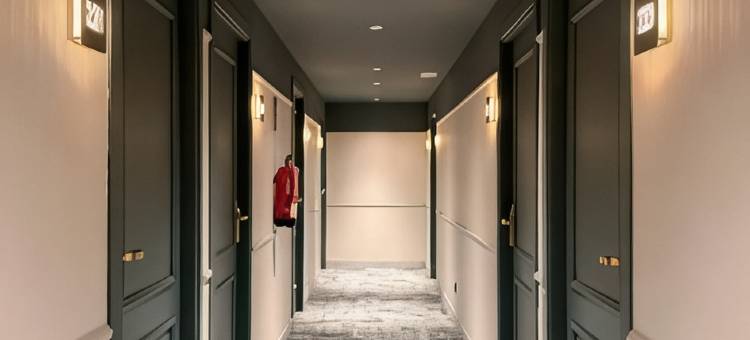 卢日卡斯特拉纳酒店(Luze Castellana)图片