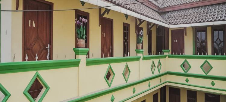 红多兹伊斯兰酒店-近优素福毛拉纳体育场(RedDoorz Syariah Near Stadion Maulana Yusuf)图片