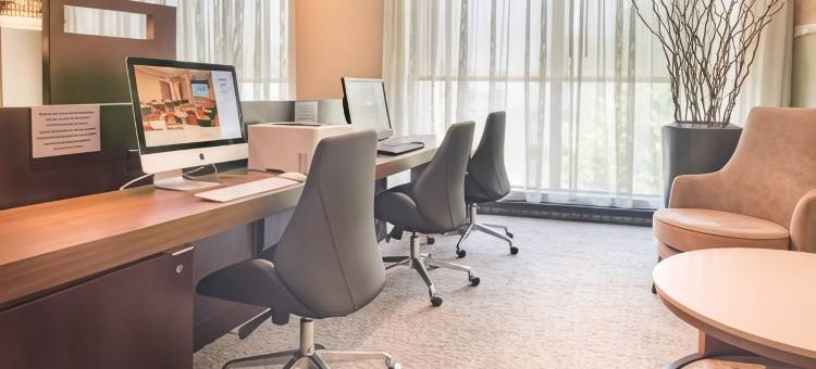 银泉市区酒店万怡酒店(Courtyard Silver Spring Downtown)图片