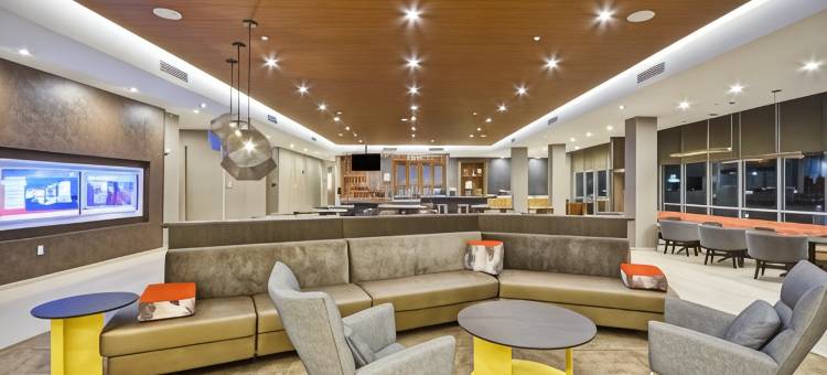 辛辛那提布鲁艾施SpringHill Suites酒店(SpringHill Suites Cincinnati Blue Ash)图片