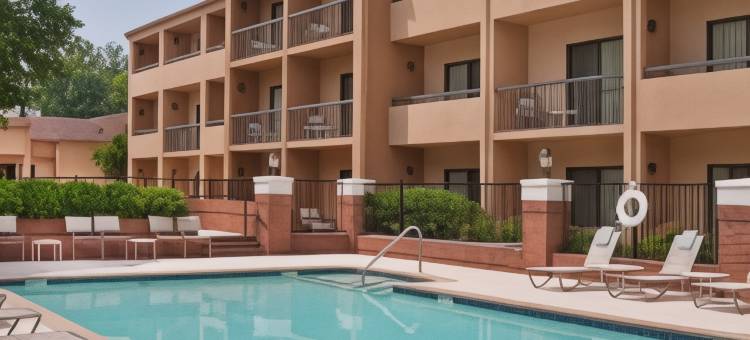 夏洛特南方公园万怡酒店(Courtyard Charlotte SouthPark)图片