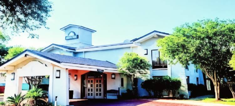 萨尔法西戴斯酒店(Days Inn by Wyndham Sulphur West)图片